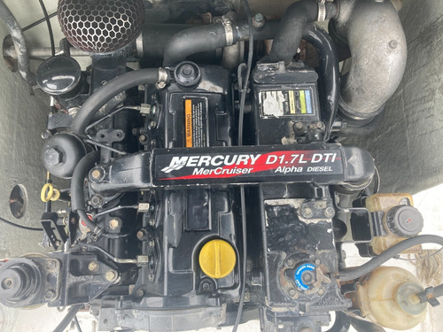 Imagen 15 de 15 de Tracker Sk 220 Cuddy Con Mercruiser 1,7 Turbodiesel