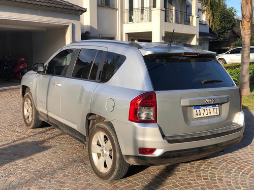 Imagen 4 de 7 de Jeep Compass 2.4 Limited 170cv Atx