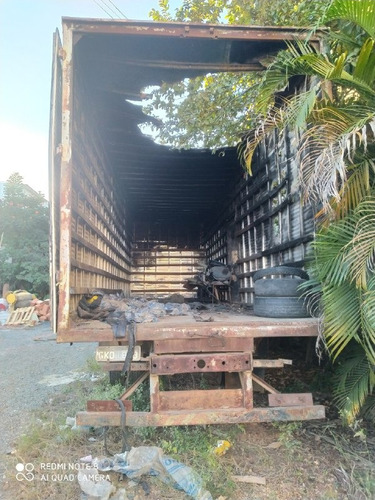Caminhão Mercedes Bens 1113 Trucado Bau - Motor Comprado Zer