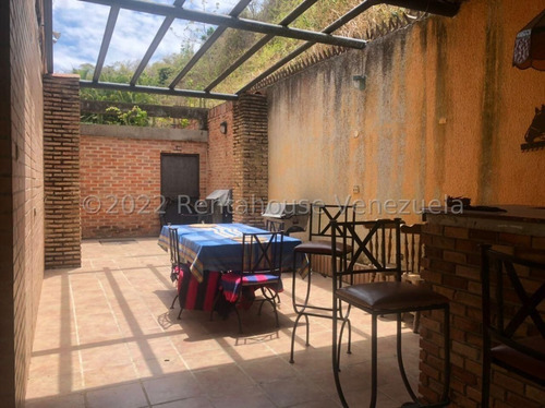 Imagen 14 de 16 de Leida Falcon Rentahouse Vende Townhouse En Parque Mirador Valencia 22-22983 Lf