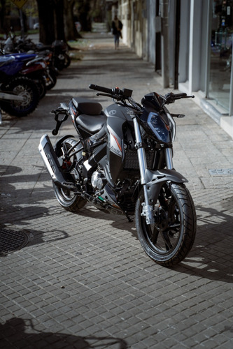 Imagen 6 de 23 de Benelli 180s - 30% Off En Servicios - 100% Financiada