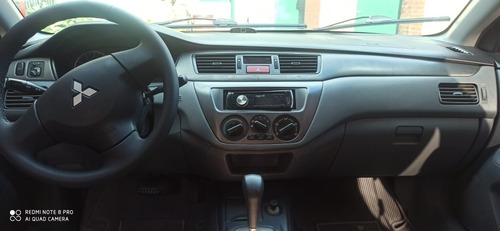 Imagen 5 de 8 de Mitsubishi Lancer Automático