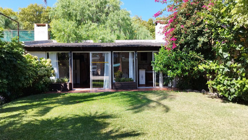 Venta Casa Ph Muy Independiente 3 Dormitorios Punta Gorda