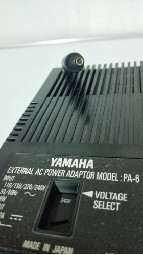 Imagen 1 de 4 de Adaptador Yamaha Para Teclado Ac 110v/130v/220v Pa6