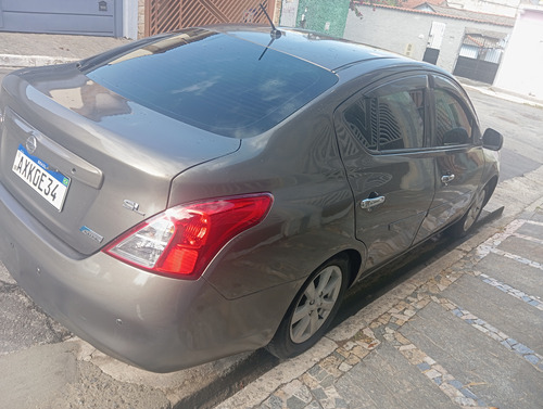 Nissan Versa 1.6 16v Sl Flex 4p