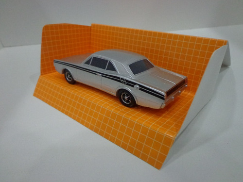 Dodge R/t Plateado Infaltable 1/43 Cartrix Resina