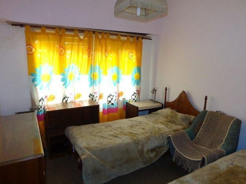Imagen 4 de 9 de 3 Ambientes, Amplio Living Muy Luminoso