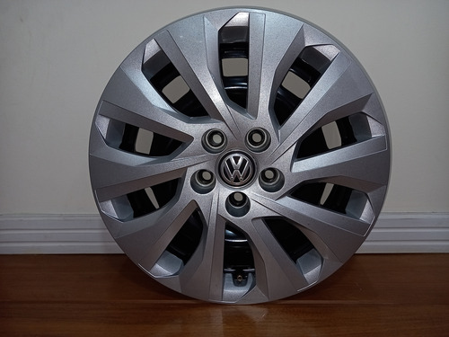 Aros Rines 15 Pulgadas Con Tapacubos Originales Volkswagen (Usado)