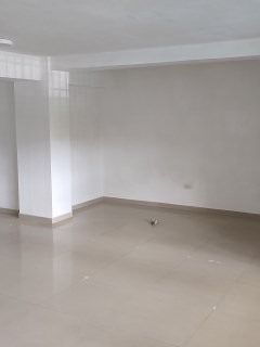 Imagen 4 de 7 de Se Alquila Oficina En Las Avenidas Edif Vapleca Al02-997sc-rbar