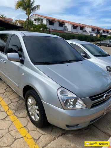 Kia Sedona Automática