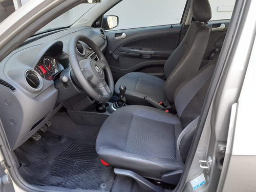 Volkswagen Voyage Trendline 2015
