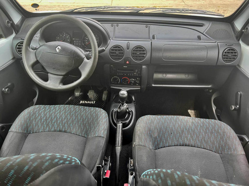 Imagen 11 de 20 de Renault Kangoo 2016 1.6 Furgon Ph3 Confort 5as Lc