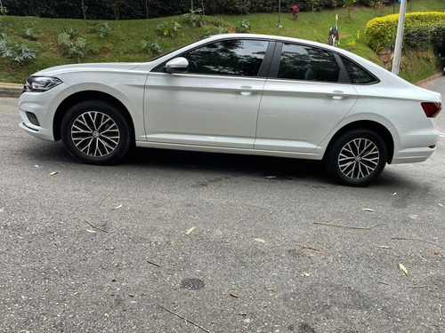 Imagen 2 de 15 de Volkswagen Jetta 2020 1.4 Tsi Comfortline
