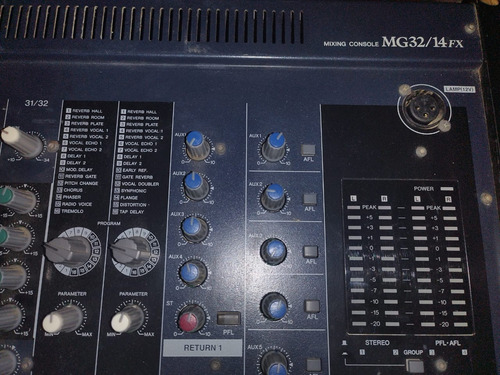 Consola Yamaha Mg32/14fx