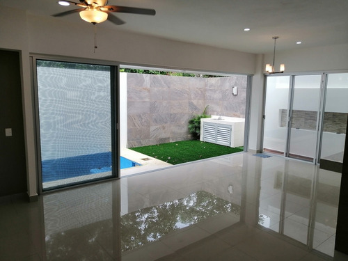 Imagen 2 de 10 de Casa En Residencial Aqua De 4 Recamaras