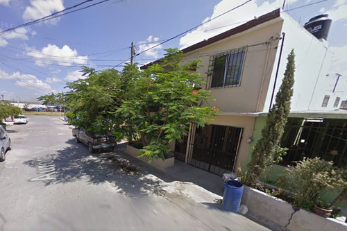 Casa En Remate Ubicada En Aurora, Nuevo Amanecer, Heroica Matamoros, Tamps. Sk04