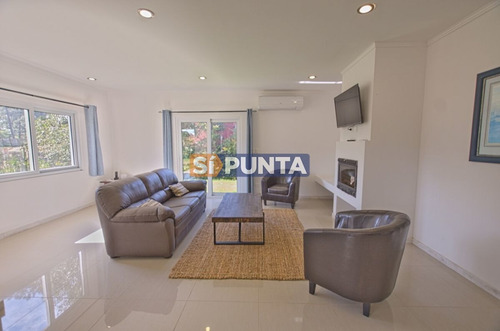 Imagen 4 de 19 de Casa En Venta - La Arbolada