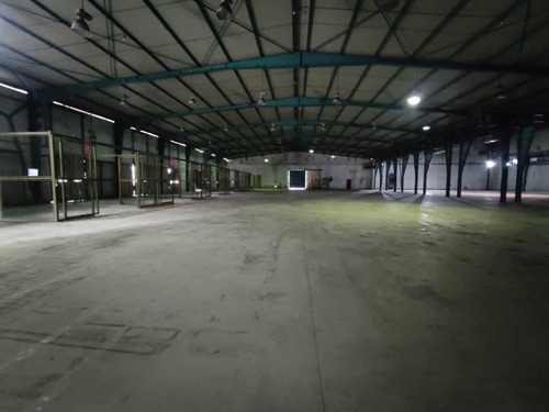 Para Clientes - Alquiler De Galpón En La Zona Industrial Municipal Sur (al)