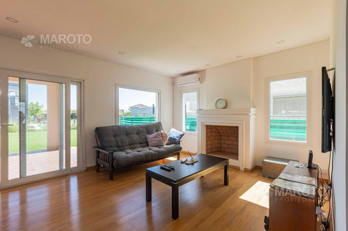 Imagen 22 de 30 de Casa En Venta En Barrio Puertos De Escobar - Maroto Propiedades