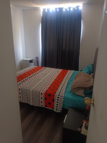 Venta Departamento, Sector Colinas De Oro