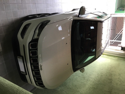 Imagem 8 de 13 de Jeep Compass 2018