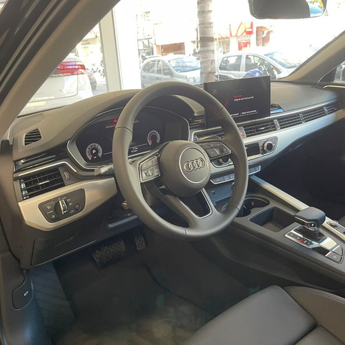 Audi A4 2.0 40 Tfsi Front