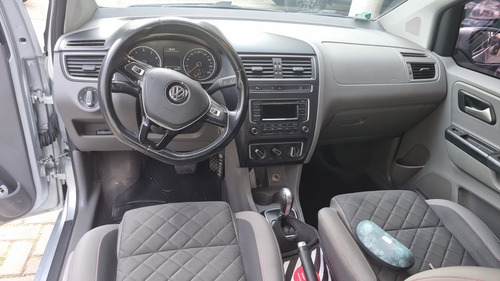 Volkswagen Suran 1.6 Imotion Highline 110cv
