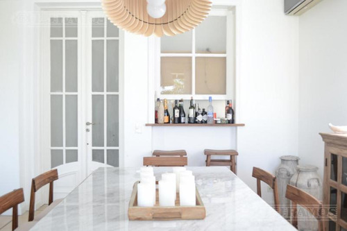 Casa A La Laguna Central Con 3 Dormitorios En Venta En Santa Barbara