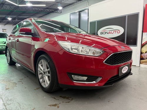 Ford Focus III 2.0 Sedan Se Plus Mt