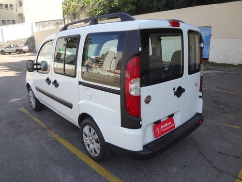 Imagem 2 de 7 de Fiat Doblo 1.8 Mpi Essence 7l 16v Flex 4p Manual