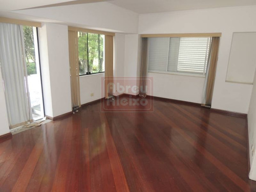 Imagem 15 de 30 de Casa Jardim Guedala - Alto Padrão - Excelente Localização. - 871