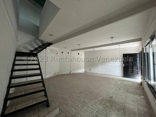 Galpón En Venta Av Intercomunal Turmero Maracay 24-4212 Hc