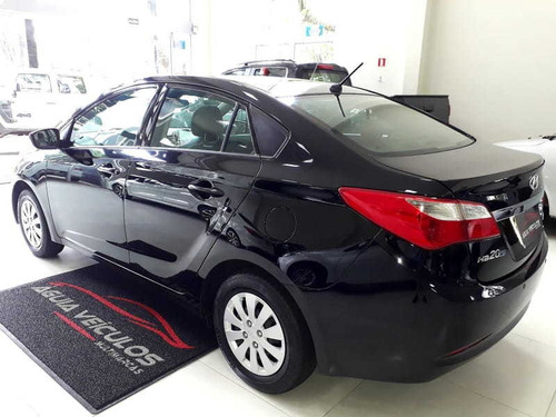 Imagem 2 de 15 de Hyundai Hb20s 1.6 Comfort Plus 16v Flex 4p Manual 2015