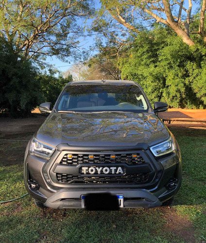 Imagen 1 de 3 de Toyota Hilux 2022 2.8 Cd Sr 177cv 4x4