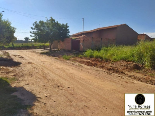 Imagem 2 de 10 de Lote No Jardim Privé Qd 10 Com 420 Metros Caldas Novas Goiás - Terreno A Venda No Bairro Jardim Privé Das Caldas - Caldas Novas, Go - Lote-jd-prive-qd-10