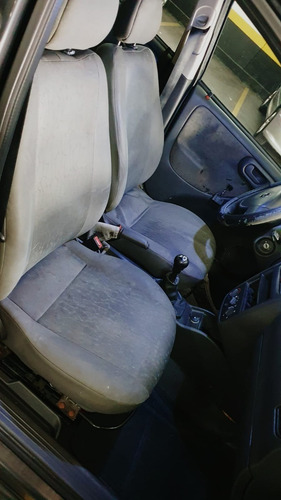 Gm Corsa Sedan Joy 1.0 Flex - Ipva 2021 Pago