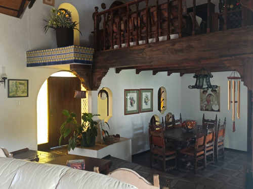 Imagen 12 de 24 de Casa Punta Del Este Lugano Con Piscina Climatizada- Blancanieves