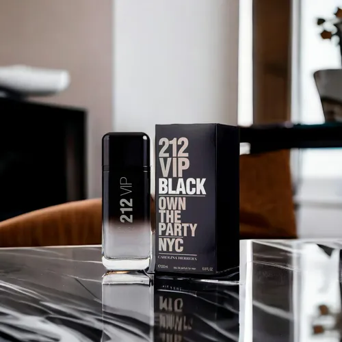 Carolina herrera 212 vip black hombre 200 ml hotsell