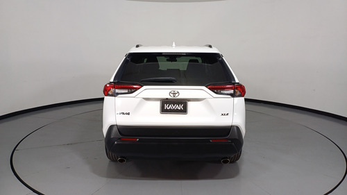 Toyota RAV4 2.5 XLE AUTO