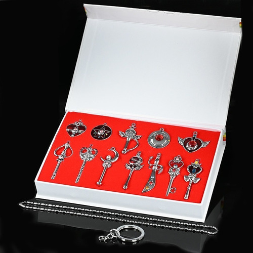 Imagen 3 de 10 de Conjunto De Collar De Arma De Sailor Moon Charm Plata