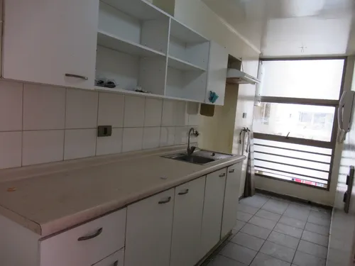 3 Dormitorios, 2 Baños, Prox Metro Hospitales