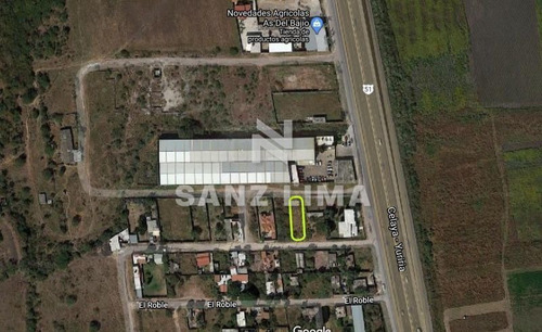 Carr. Celaya A Salvatierra: Magnifico Terreno Campestre A 60 M. De La Carretera