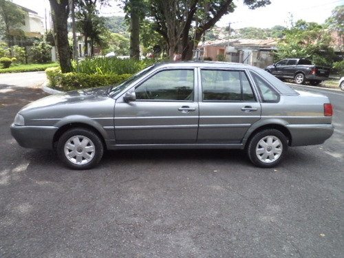 Volkswagen Santana 2.0 Confortline Raridade Ún.dono 2003