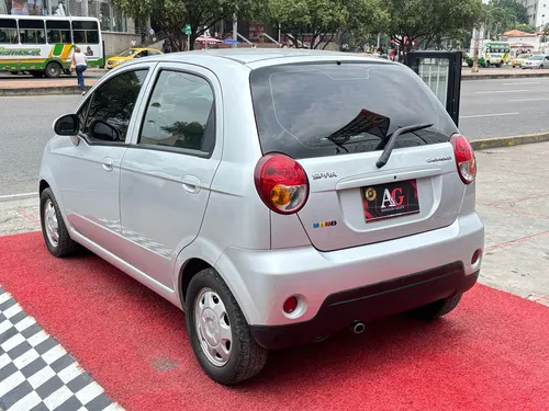 Chevrolet Spark LIFE 1.0 MT