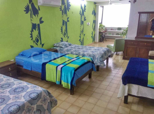 Imagen 17 de 30 de Casa En Venta En Avenida Colon Mérida Yucatán