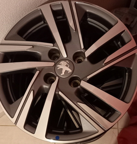 Peugeot 208 Ultimo M