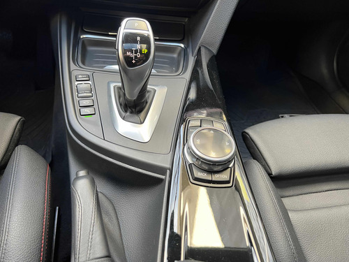 BMW Serie 3 2.0 328i Sedán Sport 245cv