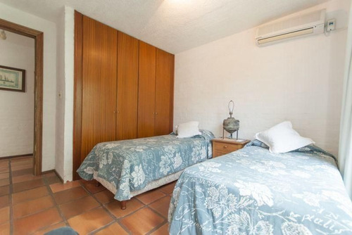 Casa En Venta De 4 Dormitorios En San Rafael