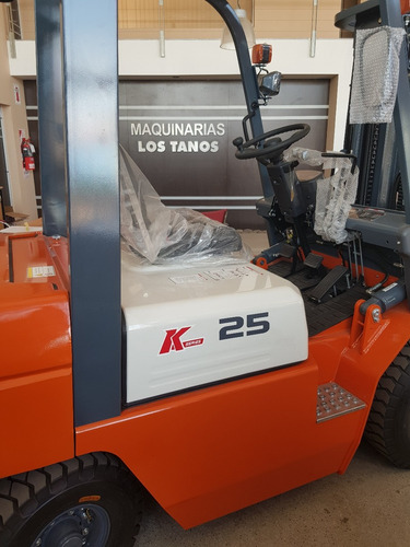 Imagen 2 de 15 de Autoelevador Chl/ Heli 2500kg Motor A498 Euro3 Torre 3.5 M