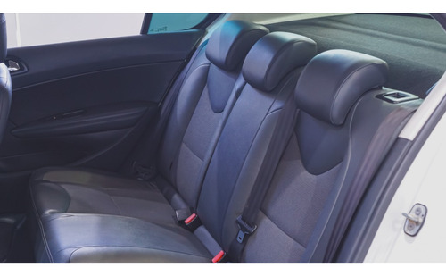 Peugeot 408 2.0 ALLURE 16V FLEX 4P AUTOMÁTICO